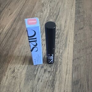 Saie Bur in Shade Modern